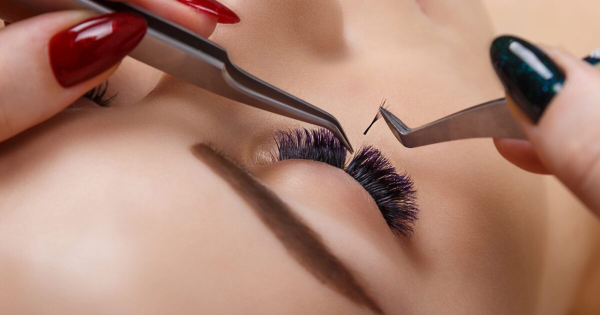 Hybrid lash extensions scaled